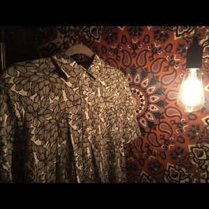 Gorgeous button up Leon Levin